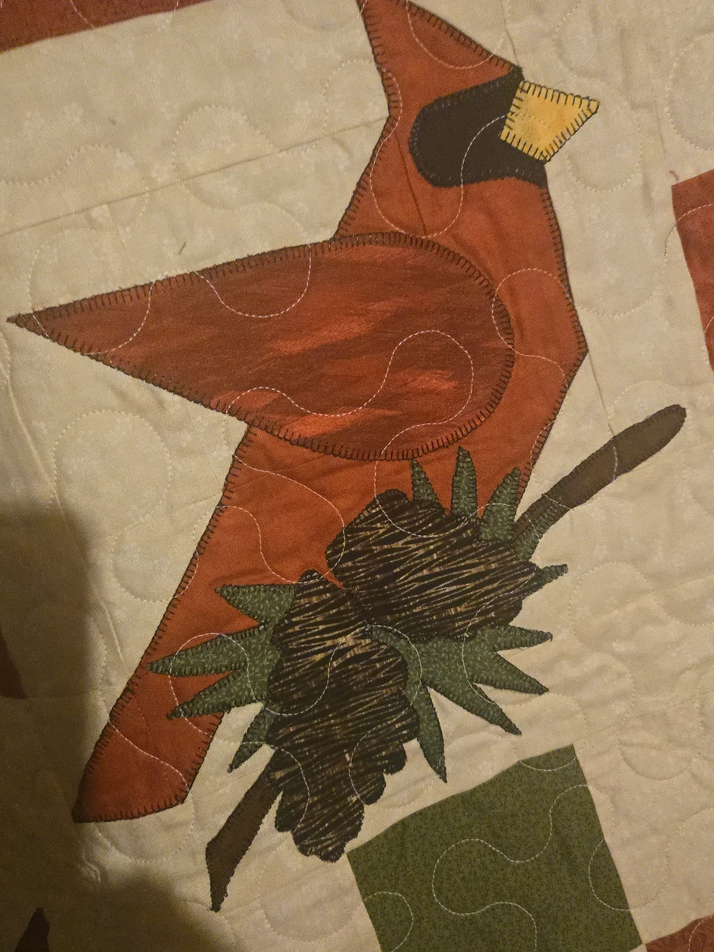 Handmade christmas Cardinal Patchwork Quilt - Red and Green Home Bedding